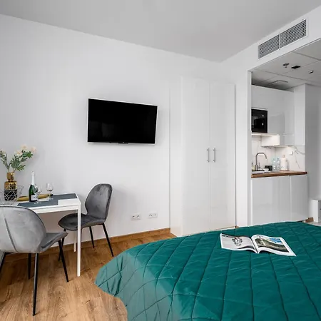 Apartament 24h Kasprzaka *