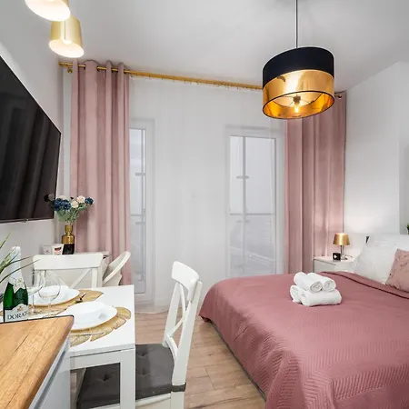 24h Kasprzaka Lägenhet