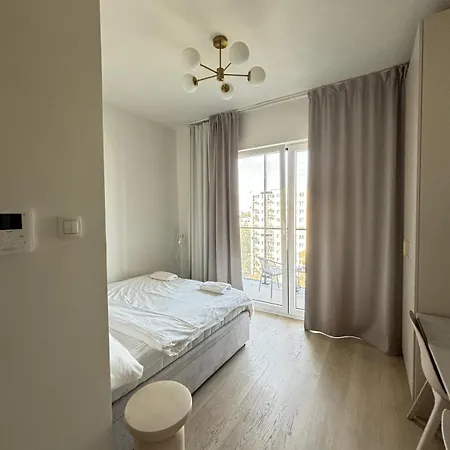 24h Kasprzaka Apartment *
