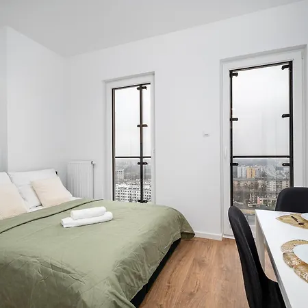 24h Kasprzaka Apartment