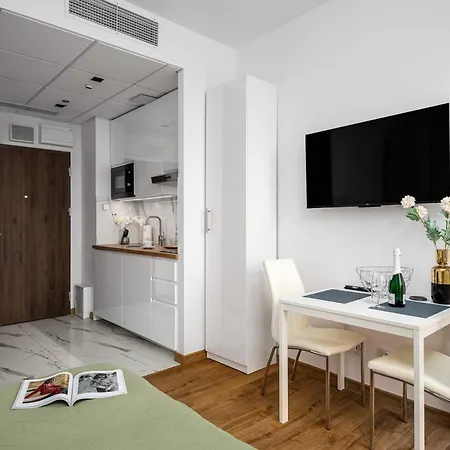 Apartment 24h Kasprzaka *